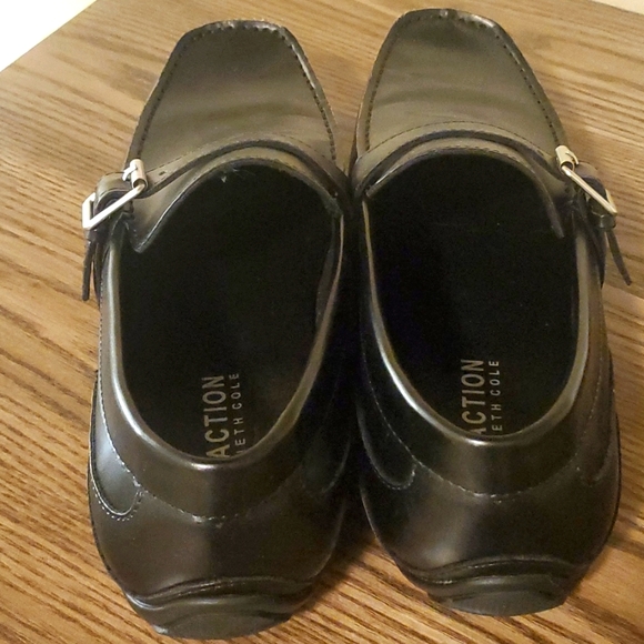 Men's Kenneth Cole Loafers - Picture 2 of 5